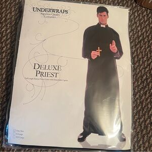 Underwraps Deluxe Priest Costume